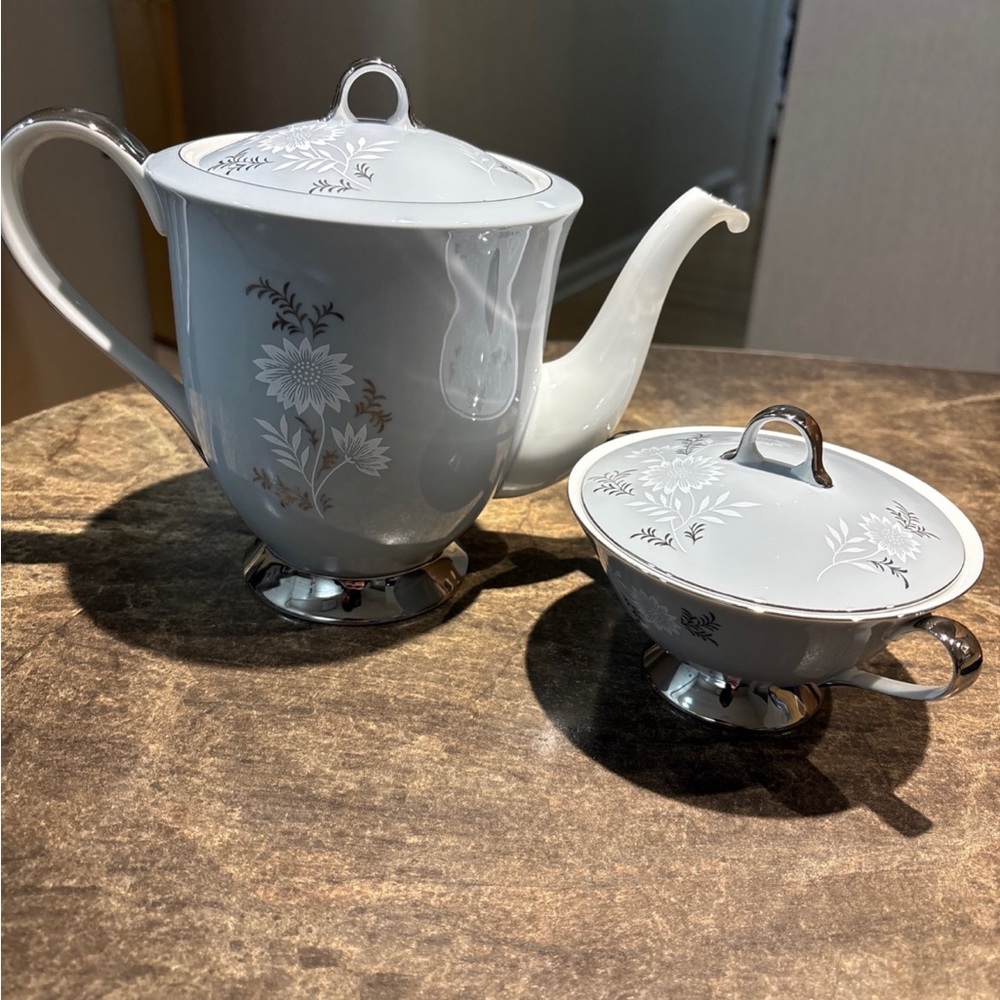 Seyei Starlight Elegant Gray Floral Porcelain Tea Pot & Sugar Bowl China Vintage